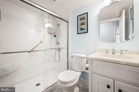 $475,000 | 1901 John F Kennedy Boulevard, Unit 1618, Philadelphia, PA 19103