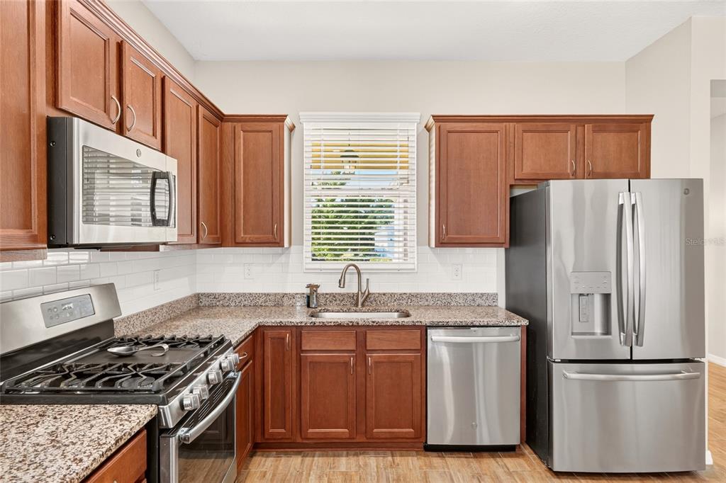 9947 Southwest 100th Terrace Road Ocala, FL 34481 - Photo 14 of 46 Gallery Image 14