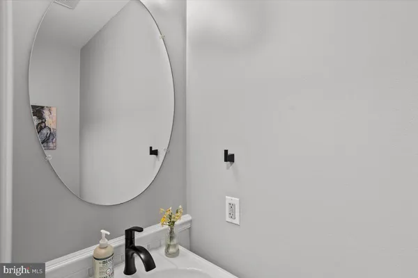 $569,000 | 1939 Creek Hollow Lane, Hershey, PA 17033