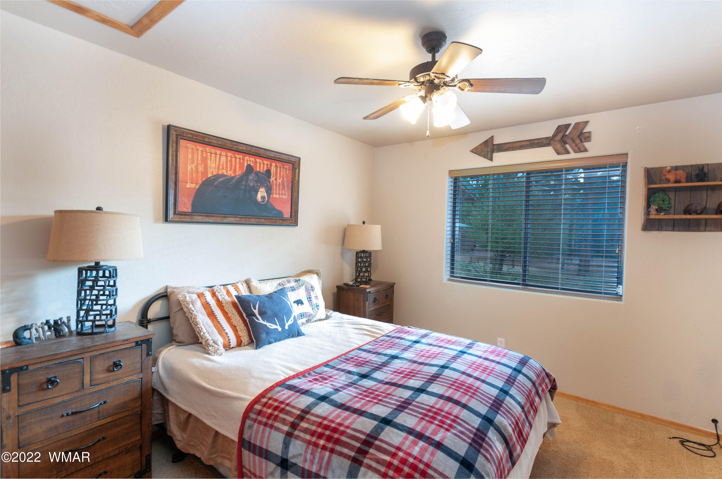 2681 Lodge Loop Overgaard, AZ 85933 - Photo 6 of 15 Gallery Image 6