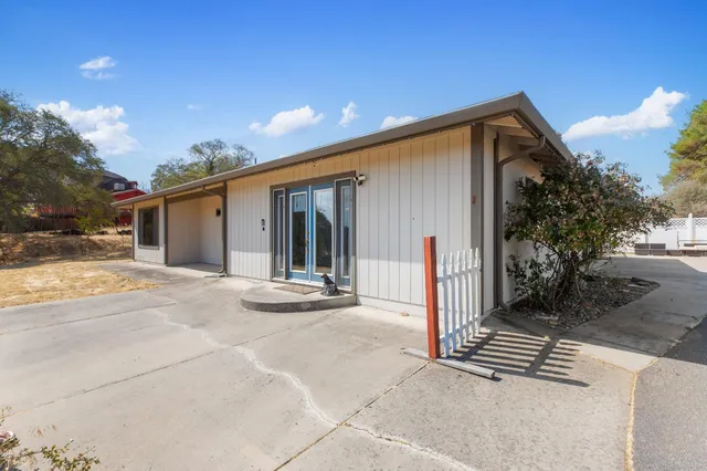 $450,000 | 1415 Papoose Drive, Copperopolis, CA 95228