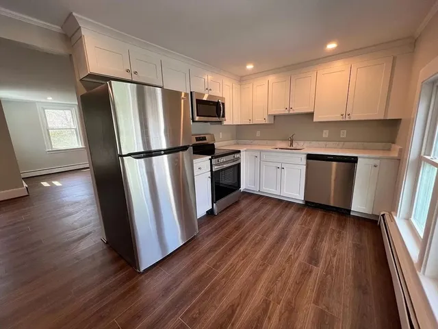 $1,349,000 | 49 West Greenwood Street, Amesbury, MA 01913