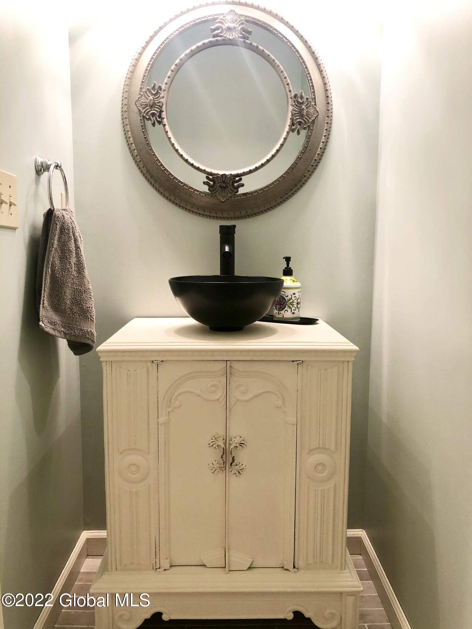 182 Ruggles Road Saratoga Springs, NY 12866 - Photo 19 of 27 Image 19