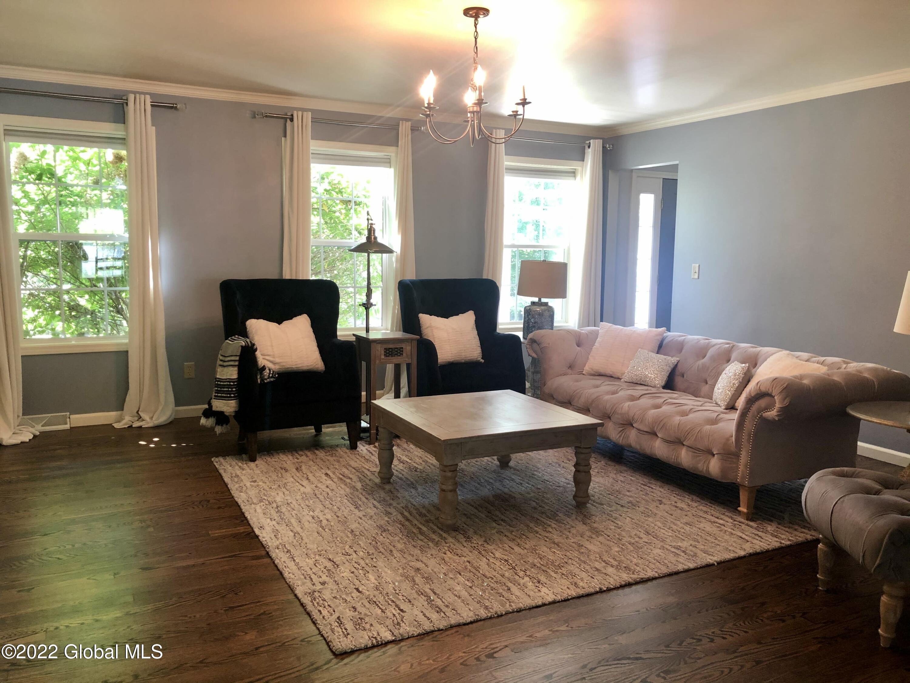 182 Ruggles Road Saratoga Springs, NY 12866 - Photo 5 of 27 Image 05