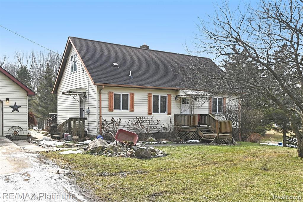12451 Williams Road Byron, MI 48418 - Photo 1 of 29