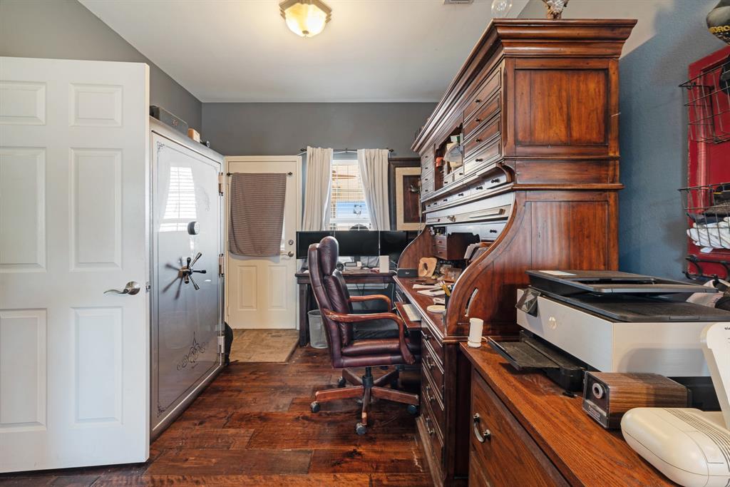 600 County Road Deport, TX 75435 - Photo 29 of 34 a view of a room with gym equipment