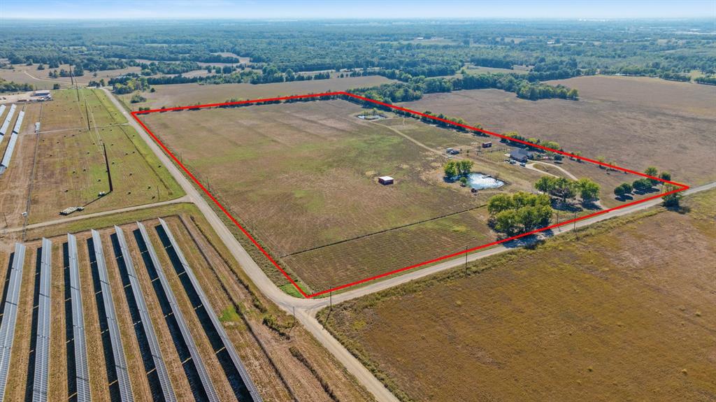 600 County Road Deport, TX 75435 - Photo 7 of 34