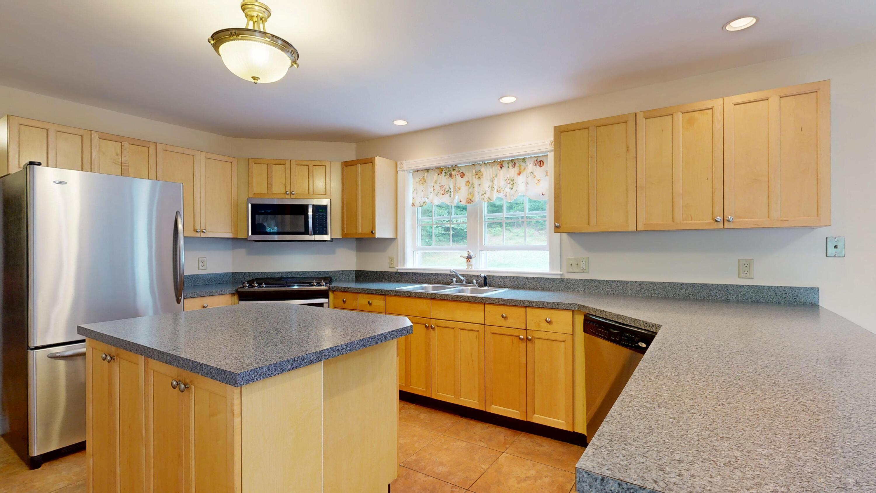 95 Snow Road Durham, ME 04222 - Photo 5 of 65 Kitchen