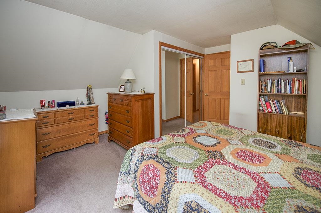 37 Middle Road Deerfield, NH 03037 - Photo 23 of 33 Gallery Image 23