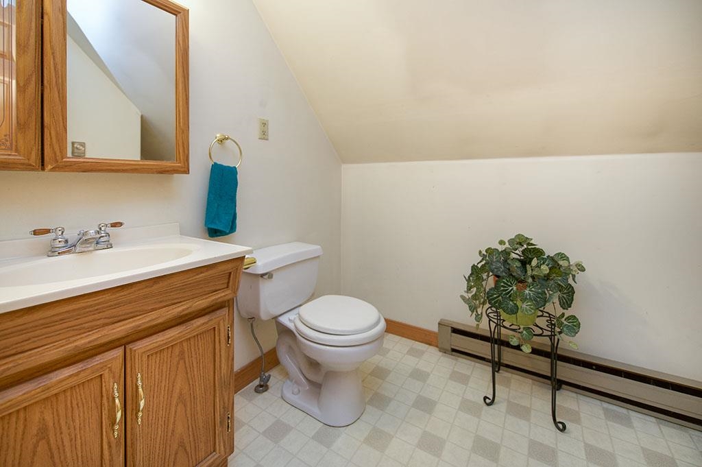 37 Middle Road Deerfield, NH 03037 - Photo 24 of 33 Gallery Image 24
