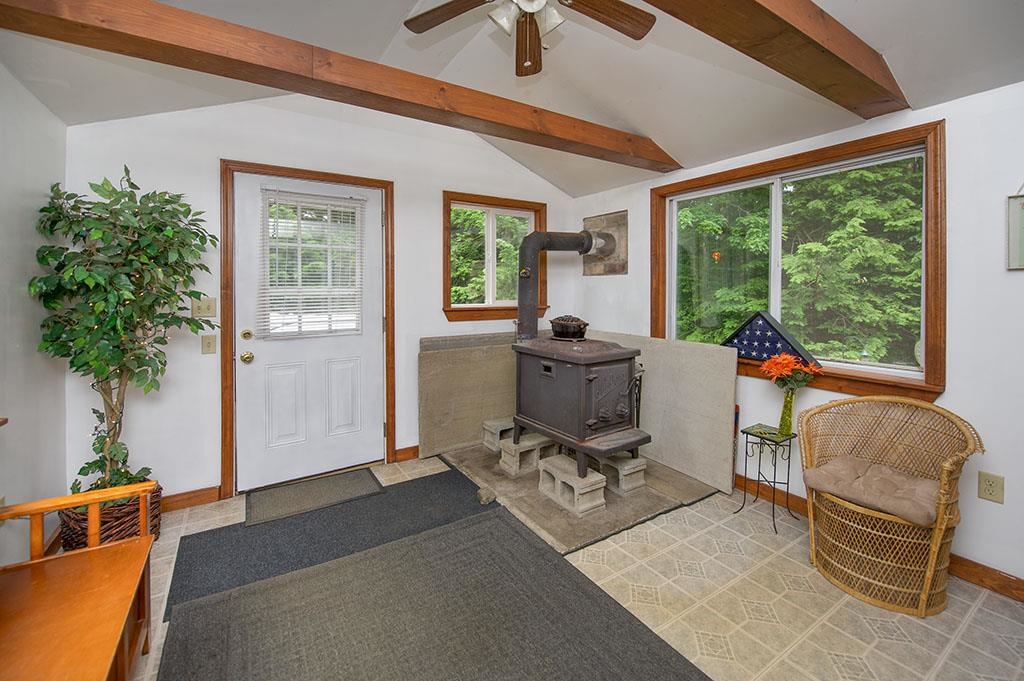 37 Middle Road Deerfield, NH 03037 - Photo 5 of 33 Gallery Image 5