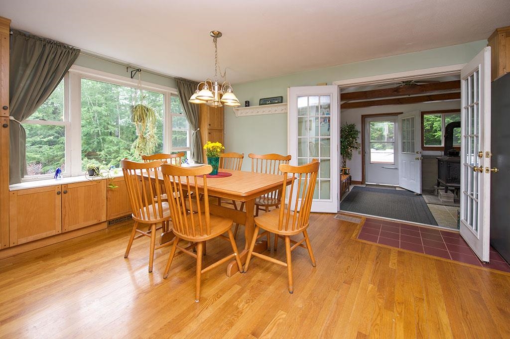37 Middle Road Deerfield, NH 03037 - Photo 8 of 33 Gallery Image 8