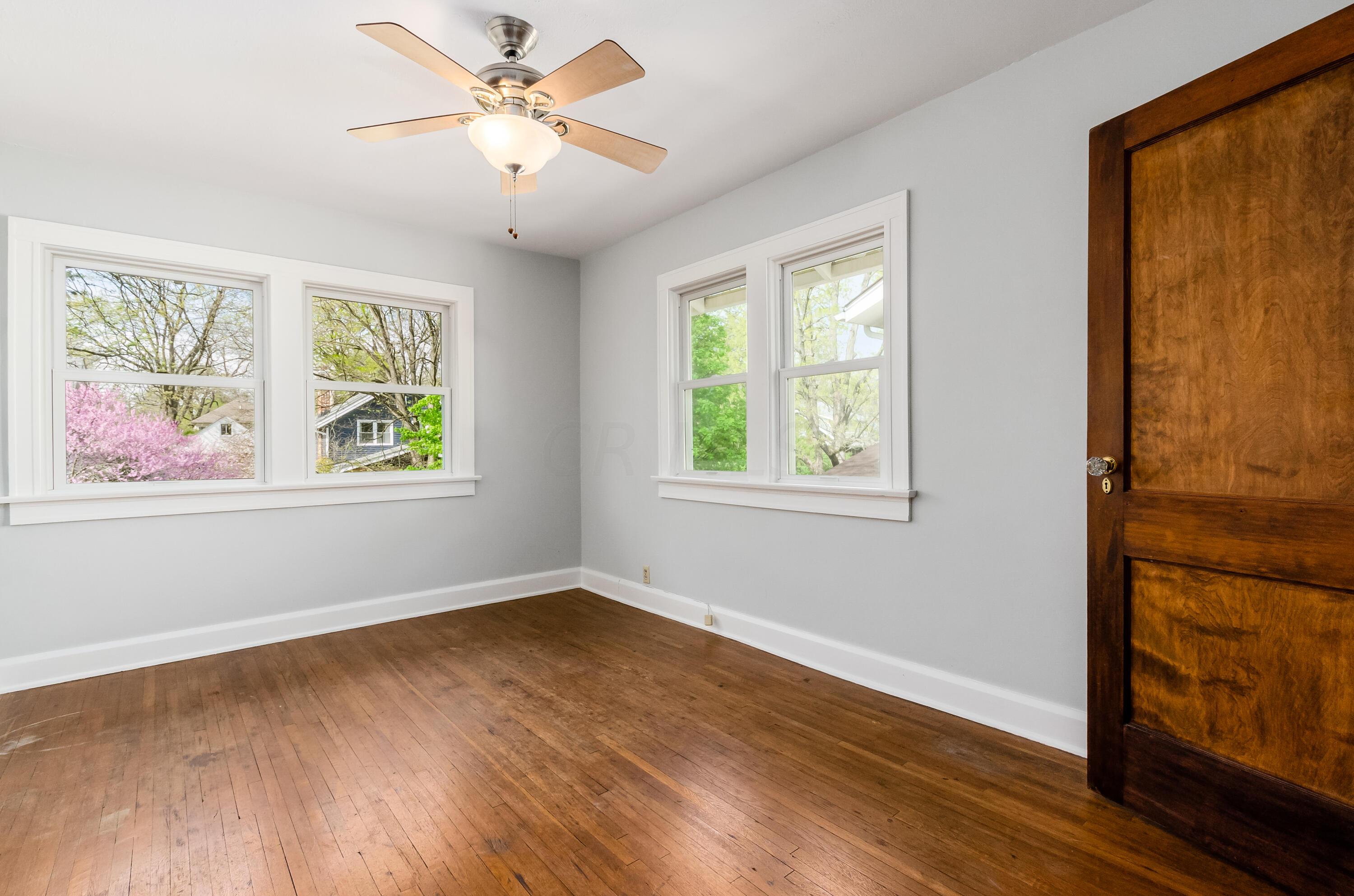 271 Brighton Road Columbus, OH 43202 - Photo 20 of 32 L_271_Brighton_Rd046