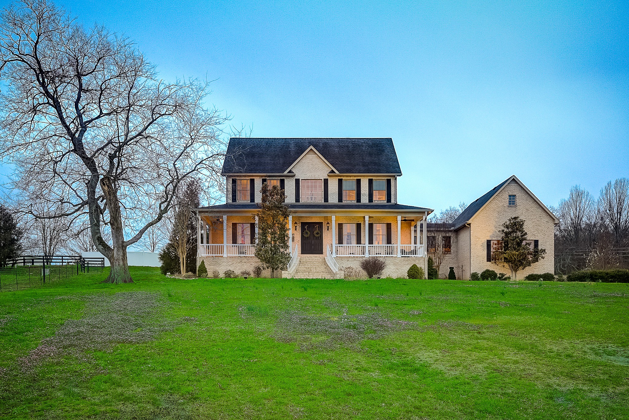 10900 Versailles Road Rockvale, TN 37153 - Photo 3 of 56 a front view of house with yard and green space