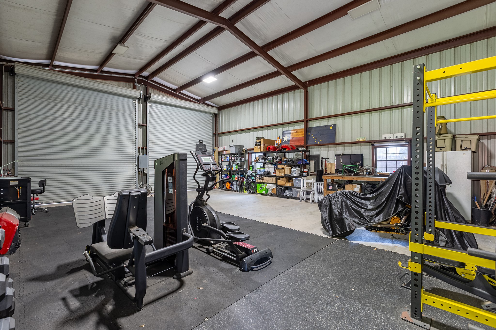 27600 Rio Blanco Drive Splendora, TX 77372 - Photo 46 of 49 a view of a room with gym equipment
