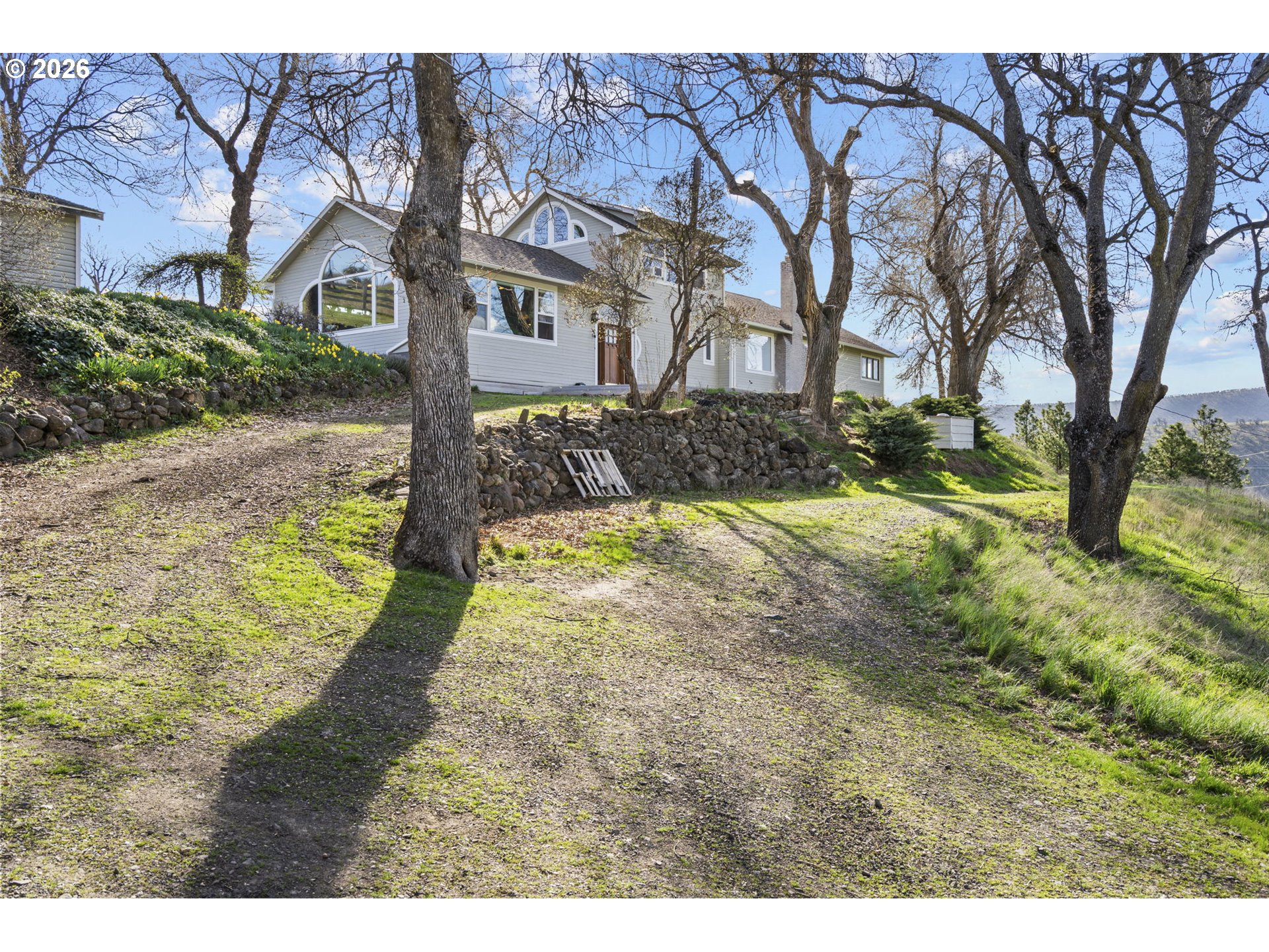 3465 3 Mile County Road The Dalles, OR 97058 - Photo 2 of 48