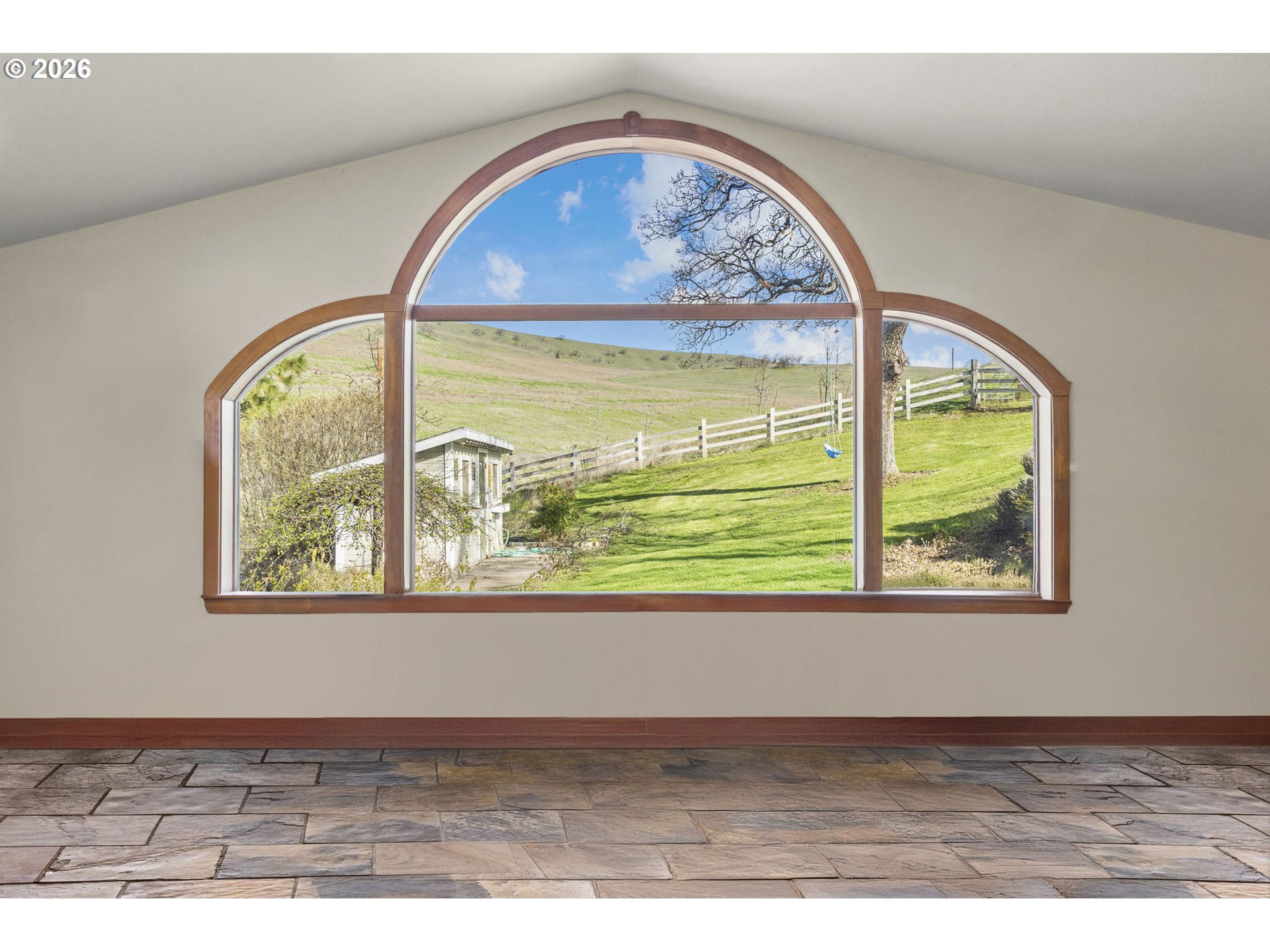 3465 3 Mile County Road The Dalles, OR 97058 - Photo 5 of 48