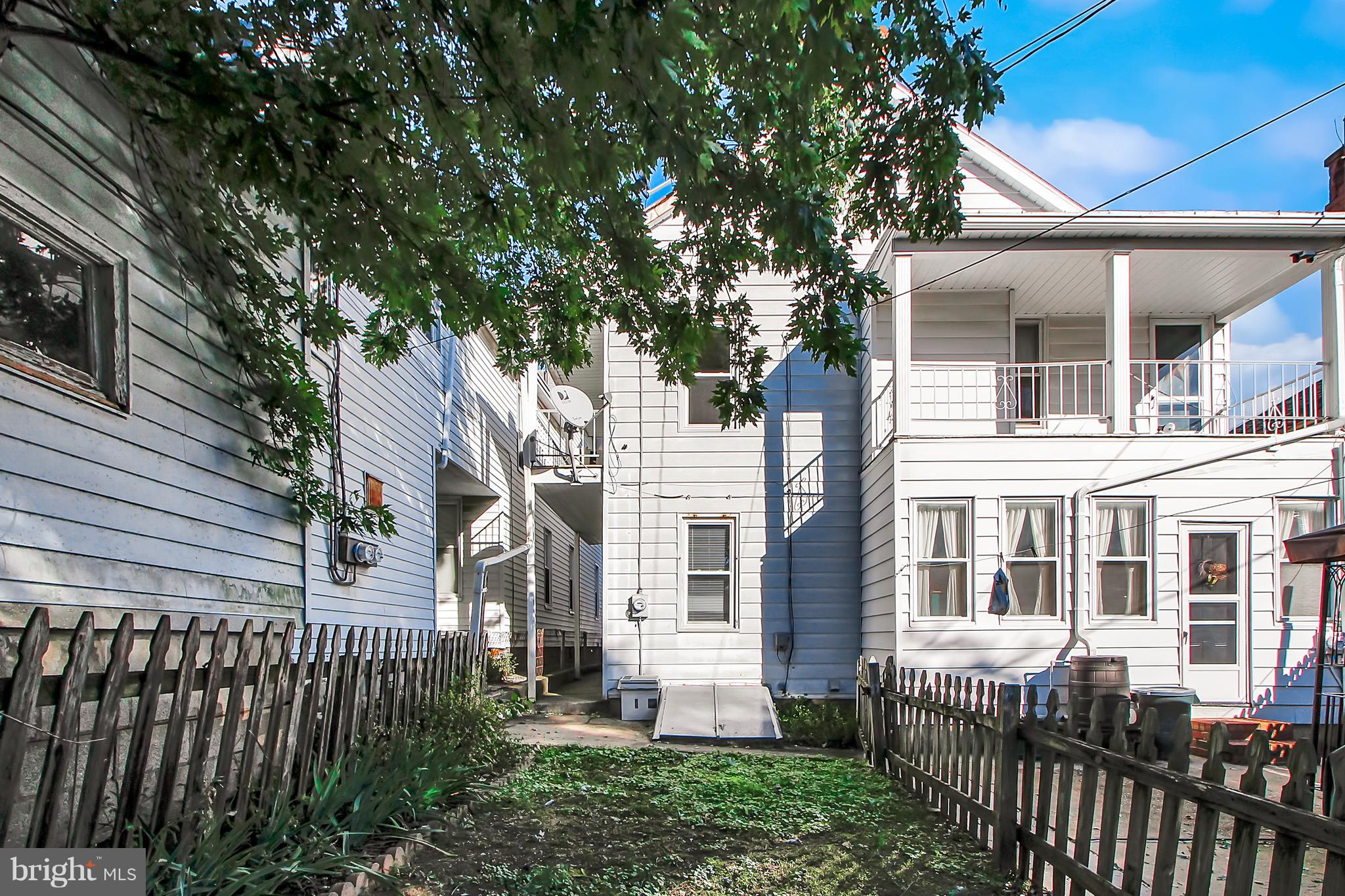 22 North Main Street Spring Grove, PA 17362 - Photo 4 of 25