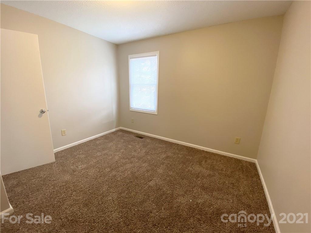 2214 Staircase Road Lenoir, NC 28645 - Photo 13 of 18 Gallery Image 13