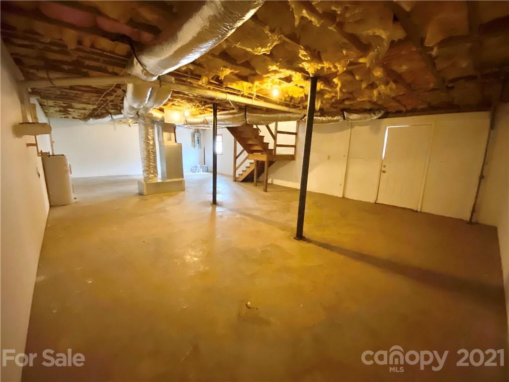2214 Staircase Road Lenoir, NC 28645 - Photo 15 of 18 Gallery Image 15