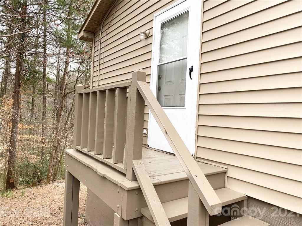 2214 Staircase Road Lenoir, NC 28645 - Photo 17 of 18 Gallery Image 17