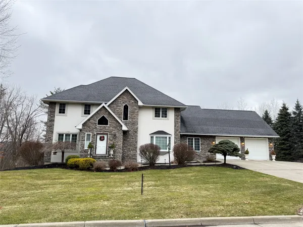$840,000 | 1013 Gabriella Avenue, Endicott, NY 13760