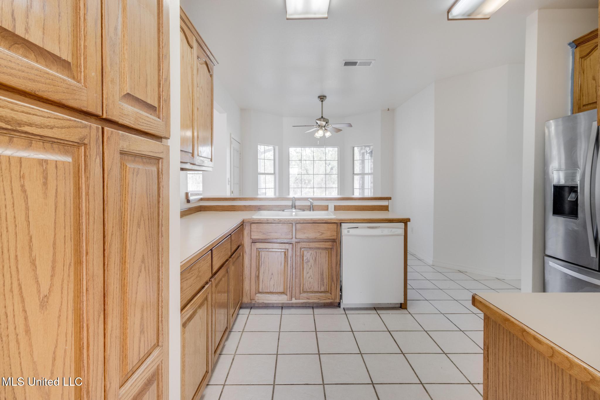 5551 Carter Road Ocean Springs, MS 39564 - Photo 15 of 47 IMG_9939