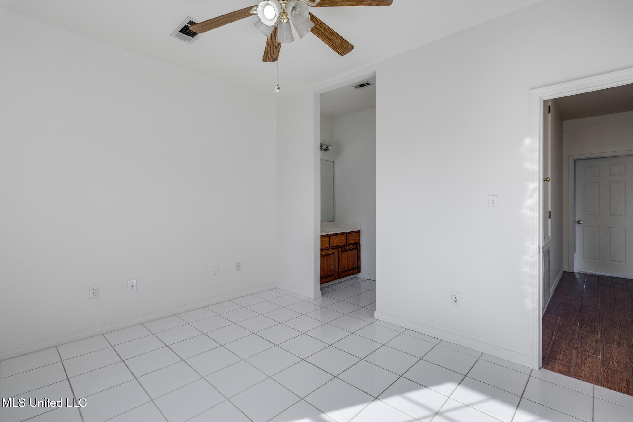 5551 Carter Road Ocean Springs, MS 39564 - Photo 26 of 47 IMG_9960