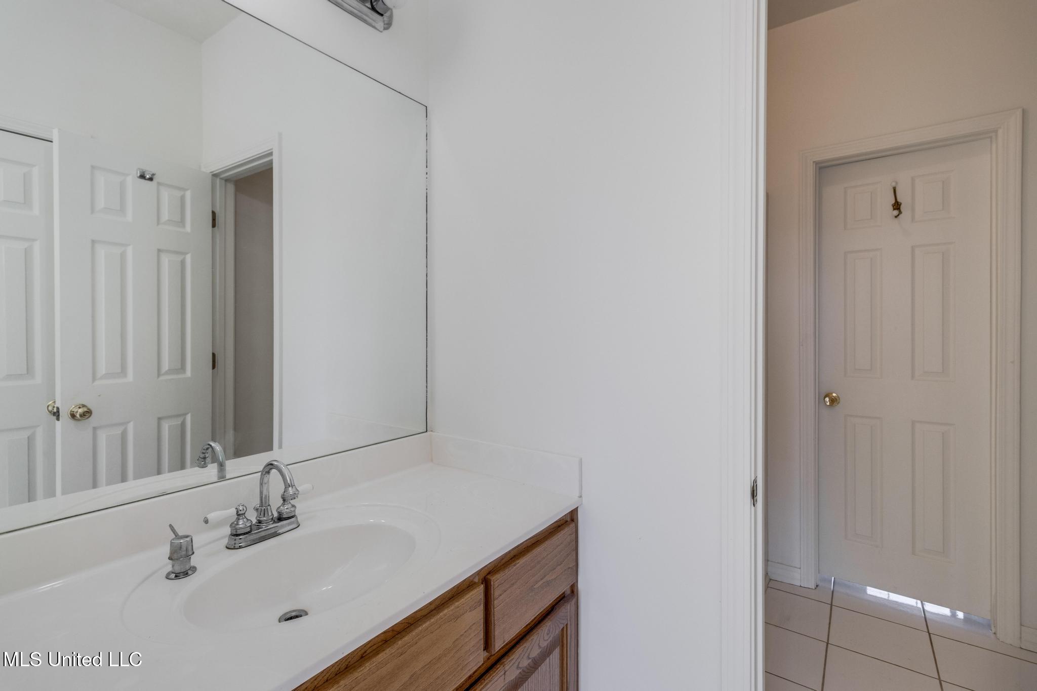 5551 Carter Road Ocean Springs, MS 39564 - Photo 28 of 47 IMG_9963