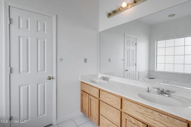 $499,900 | 5551 Carter Road, Ocean Springs, MS 39564