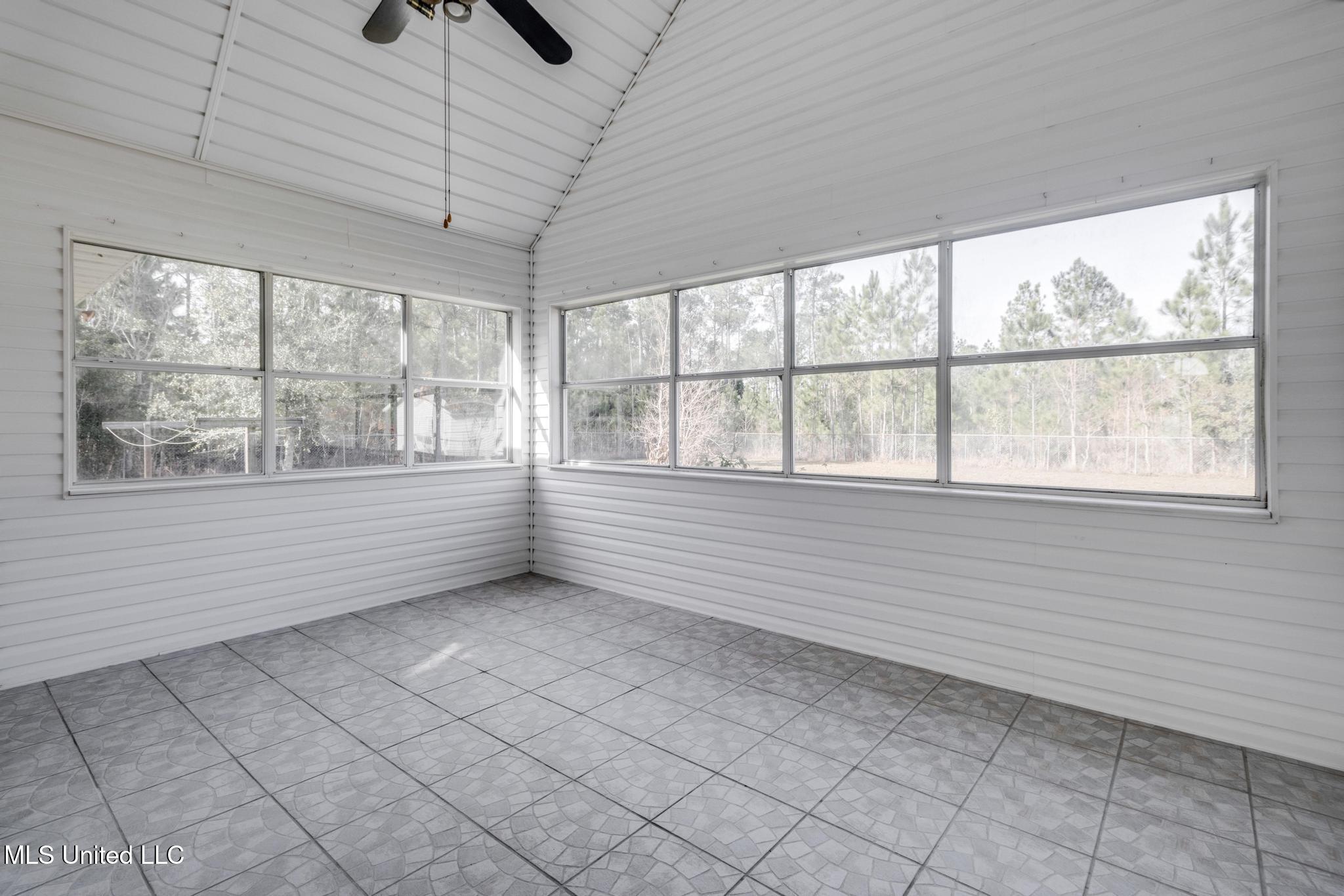 5551 Carter Road Ocean Springs, MS 39564 - Photo 35 of 47 IMG_9978