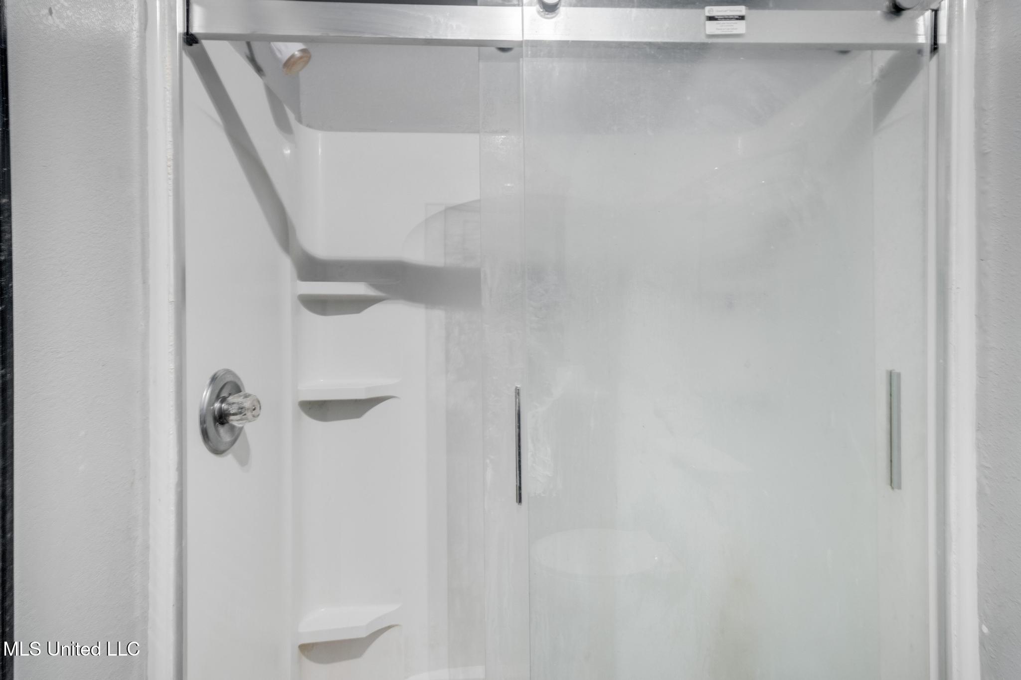 5551 Carter Road Ocean Springs, MS 39564 - Photo 41 of 47 IMG_0021