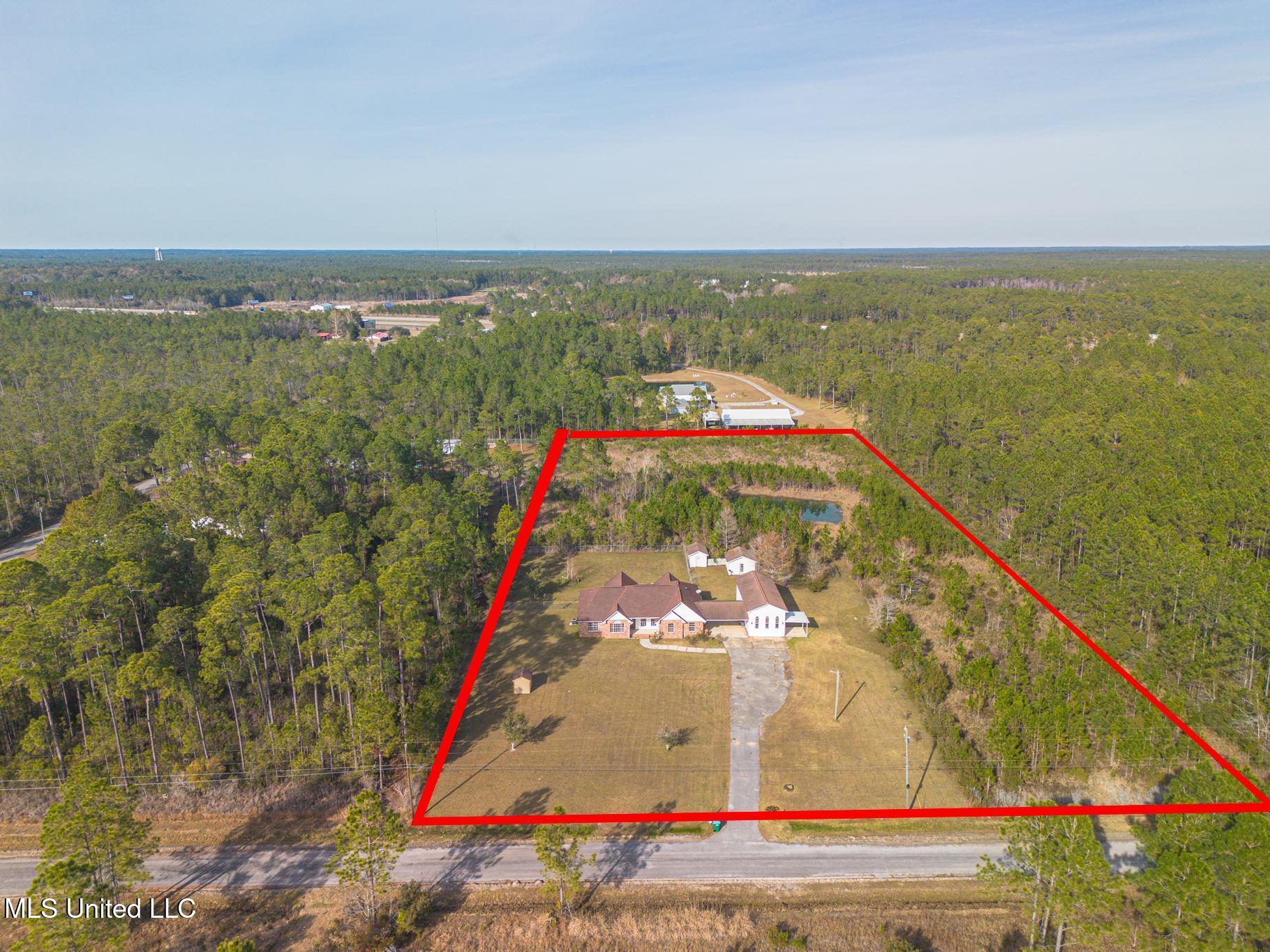 5551 Carter Road Ocean Springs, MS 39564 - Photo 5 of 47 121625-8