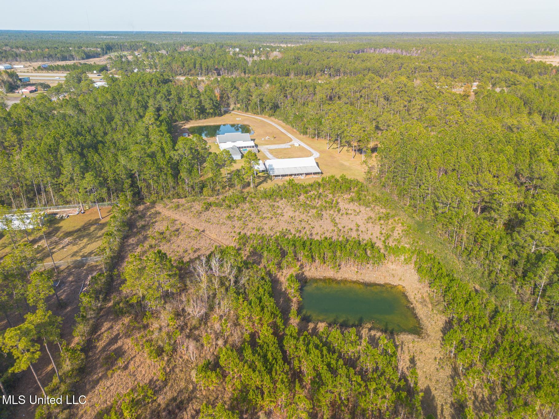 5551 Carter Road Ocean Springs, MS 39564 - Photo 6 of 47 121625-9