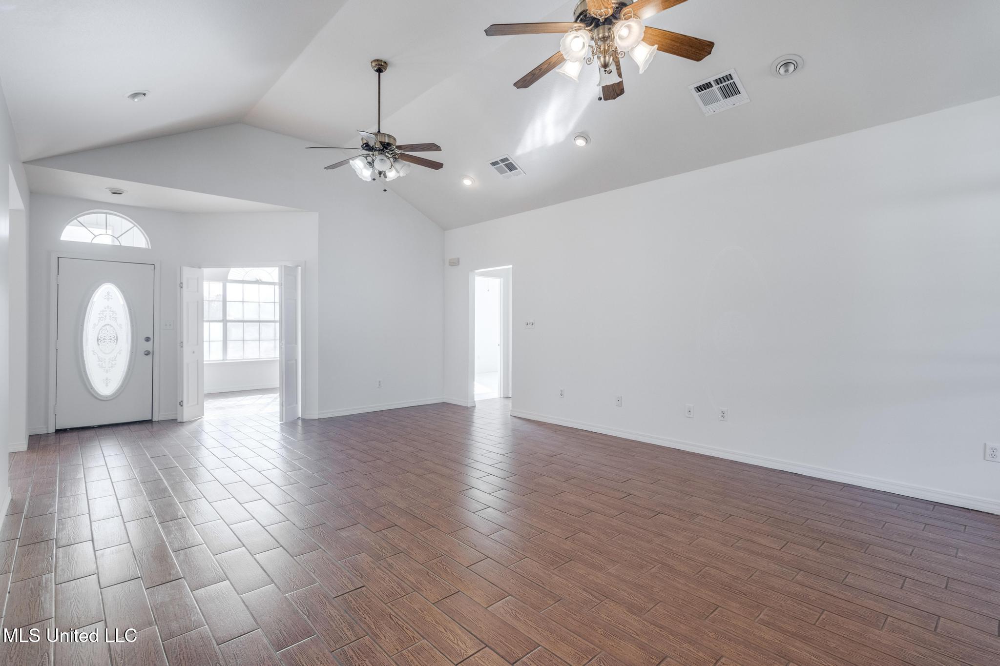 5551 Carter Road Ocean Springs, MS 39564 - Photo 10 of 47 IMG_9953