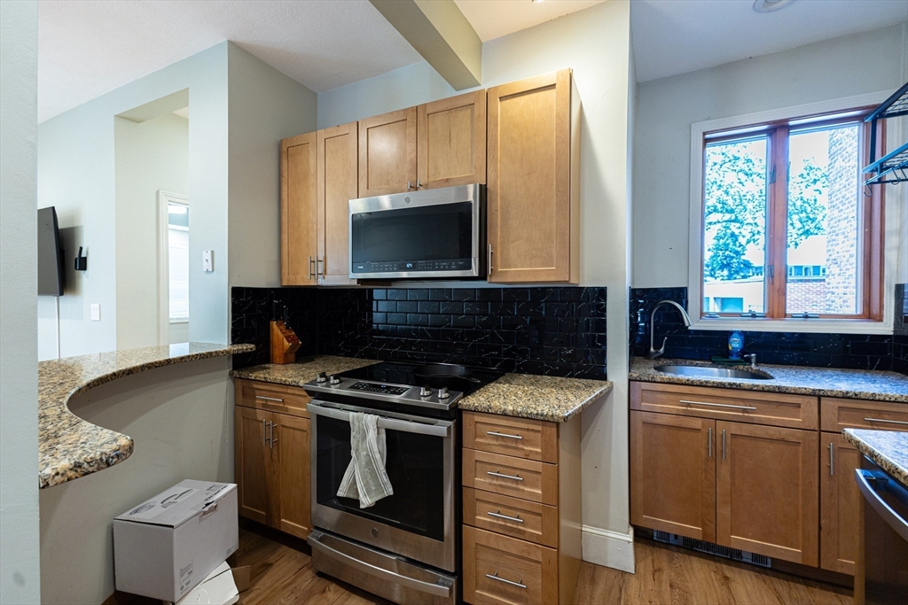 77 Easton Street, Unit 1 Boston, MA 02134 - Photo 5 of 17