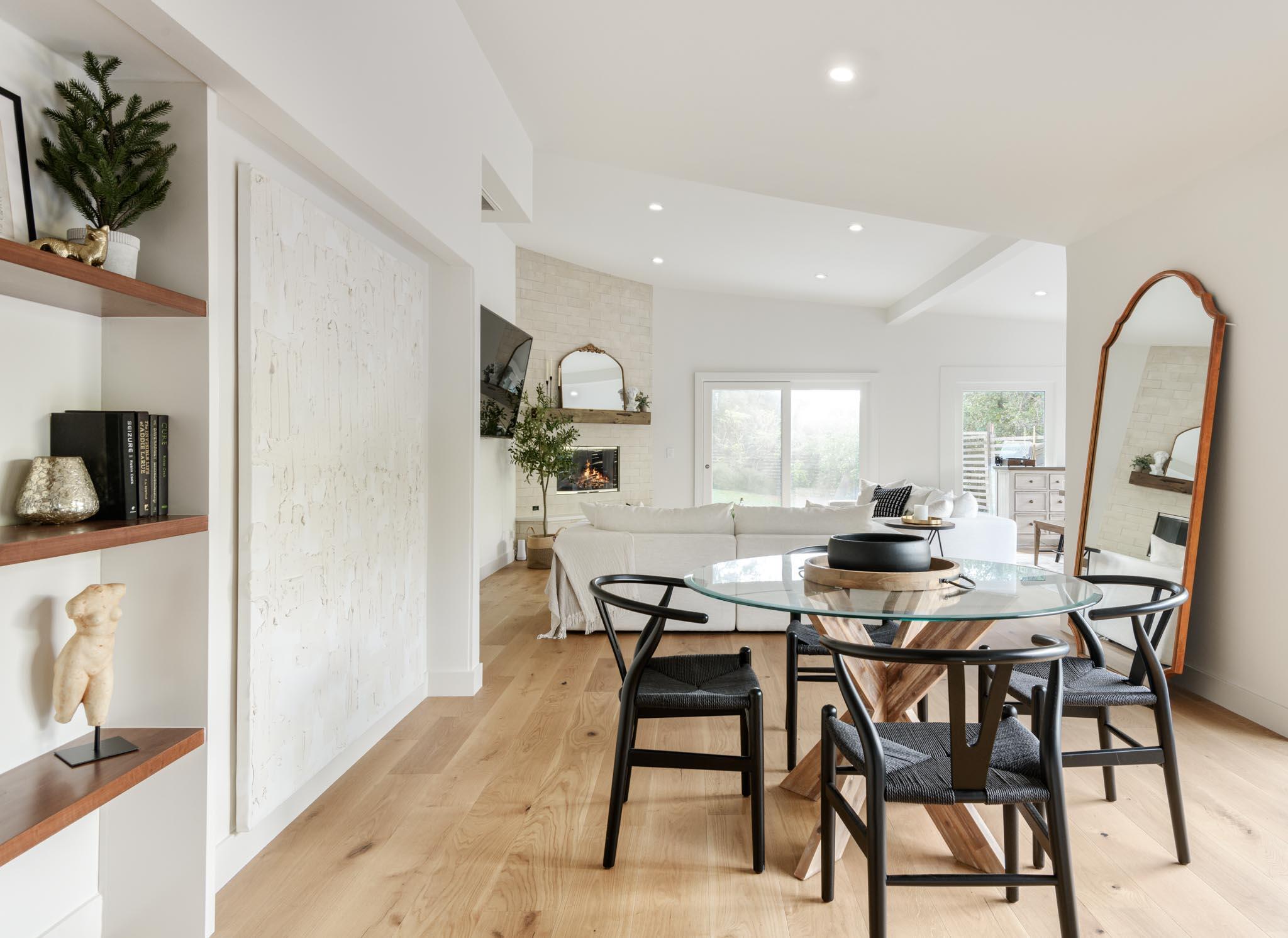 3375 Coldwater Canyon Avenue Studio City, CA 91604 - Photo 3 of 30 Dining room