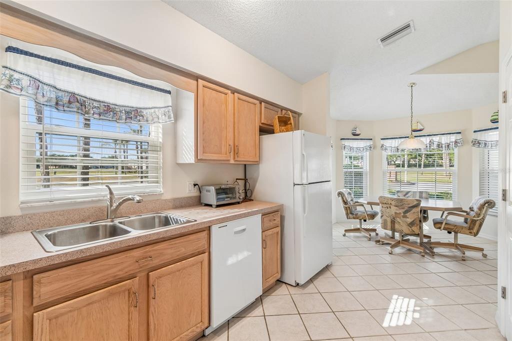 11630 Wheatfield Loop Hudson, FL 34667 - Photo 13 of 64