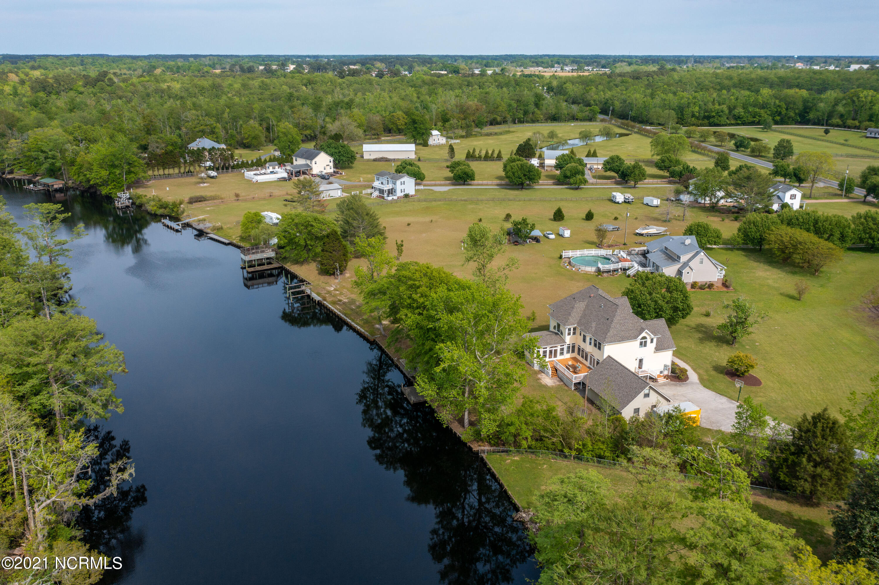 6753 Clarks Neck Road Washington, NC 27889 - Photo 54 of 57 6753 Clarks Neck Road-24