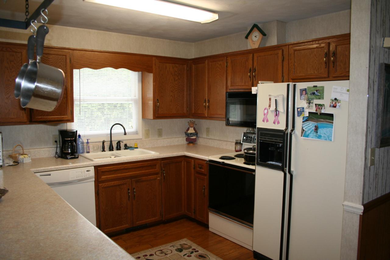 359 Stayman Road Roanoke, VA 24019 - Photo 15 of 38 409