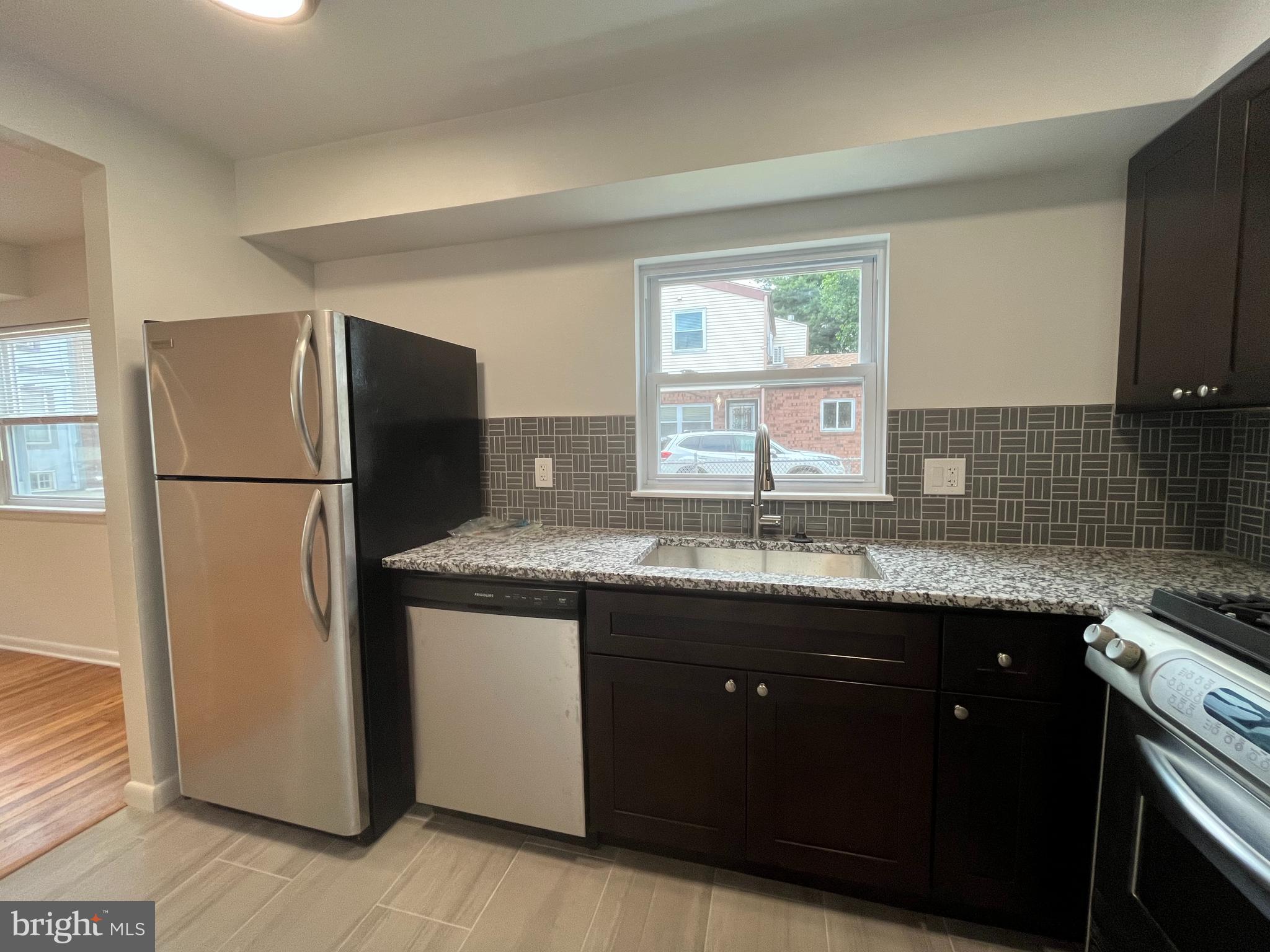 2103 Federal Street Philadelphia, PA 19146 - Photo 6 of 24