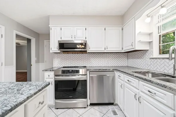 $279,900 | 116 Monterey Drive, Dalton, GA 30721
