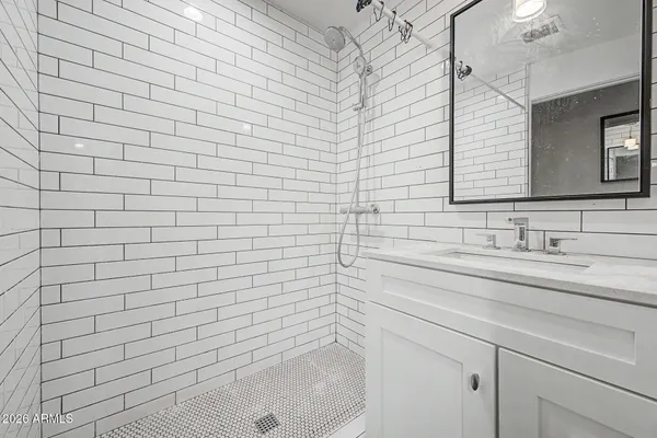 $749,900 | 2126 South La Rosa Drive, Tempe, AZ 85282