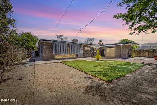 $749,900 | 2126 South La Rosa Drive, Tempe, AZ 85282