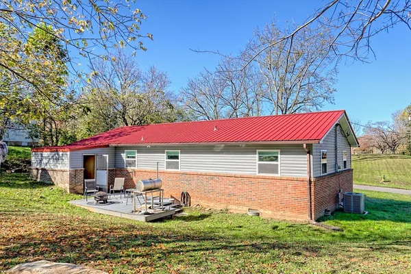 $225,000 | 60 Tarrent Street, Andrews, NC 28901