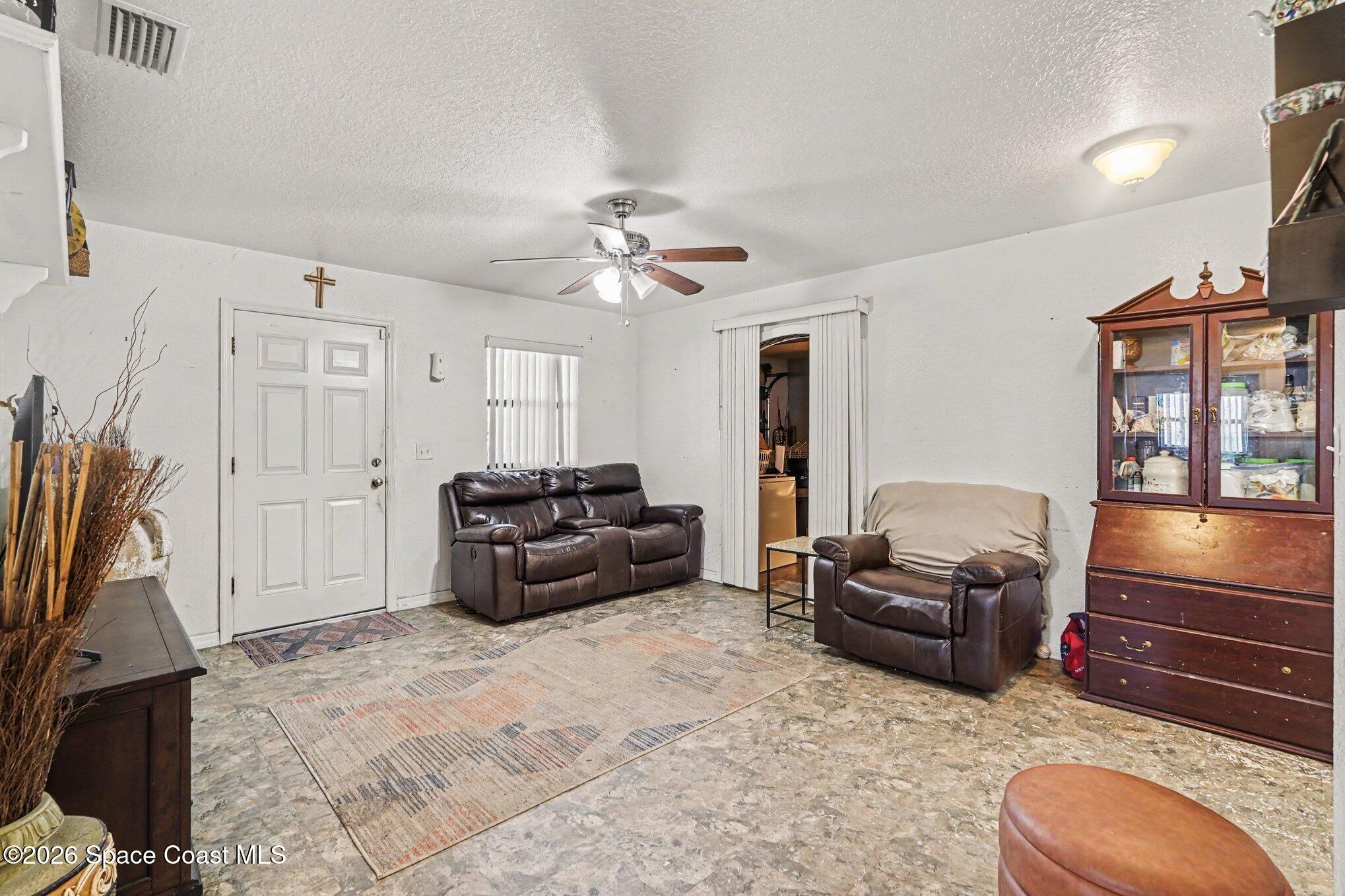 2225 Monroe Street Palm Bay, FL 32905 - Photo 7 of 28 010_file_7852