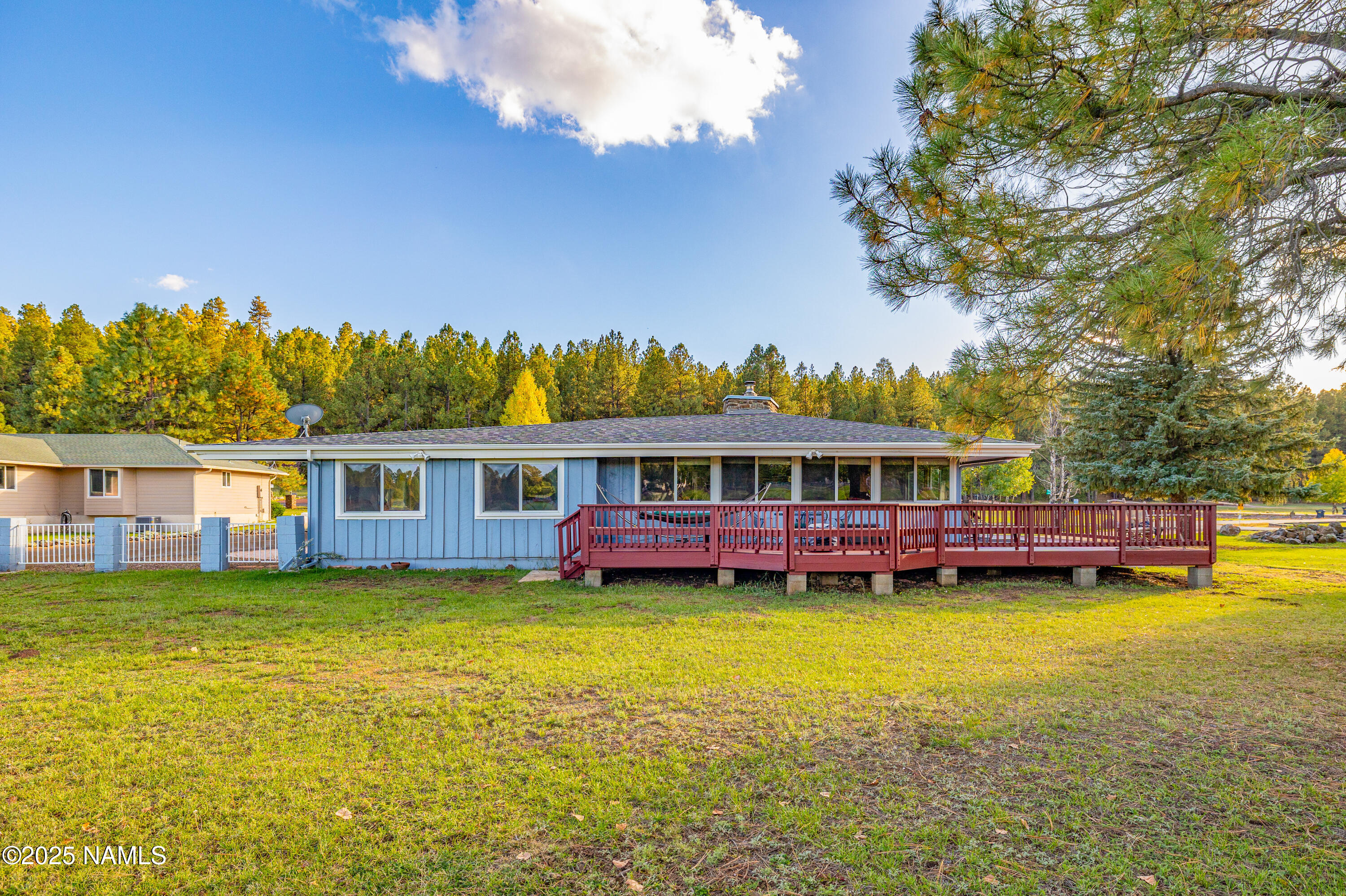 420 East Navajo Road Munds Park, AZ 86017 - Photo 12 of 55 lots of large windows