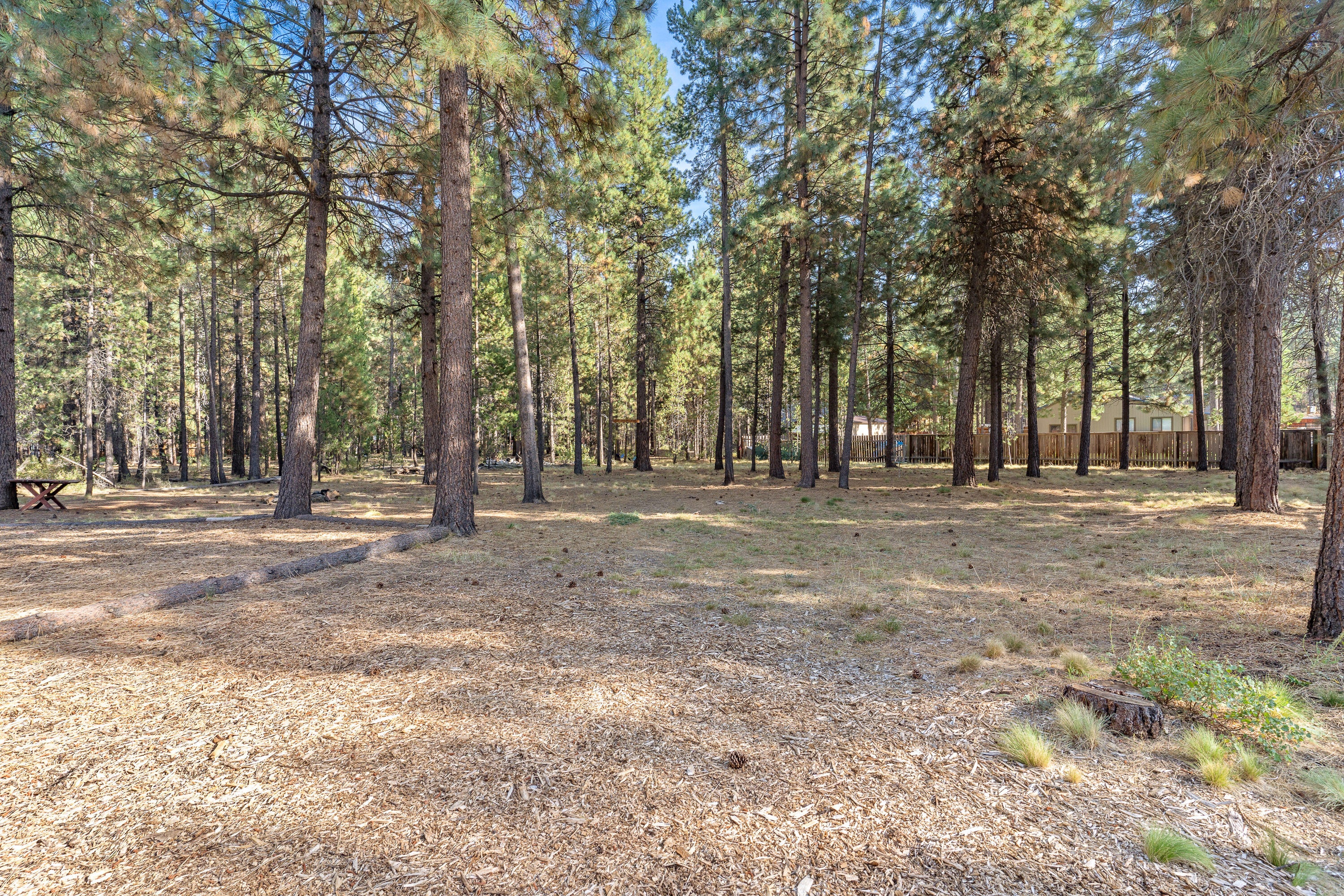 16933 Indio Road Bend, OR 97707 - Photo 12 of 40 DSC04105