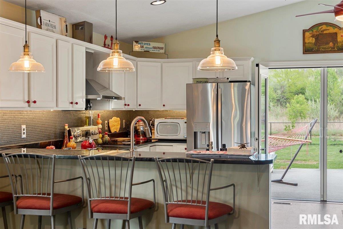 2904 Tanner Road Springfield, IL 62702 - Photo 13 of 48