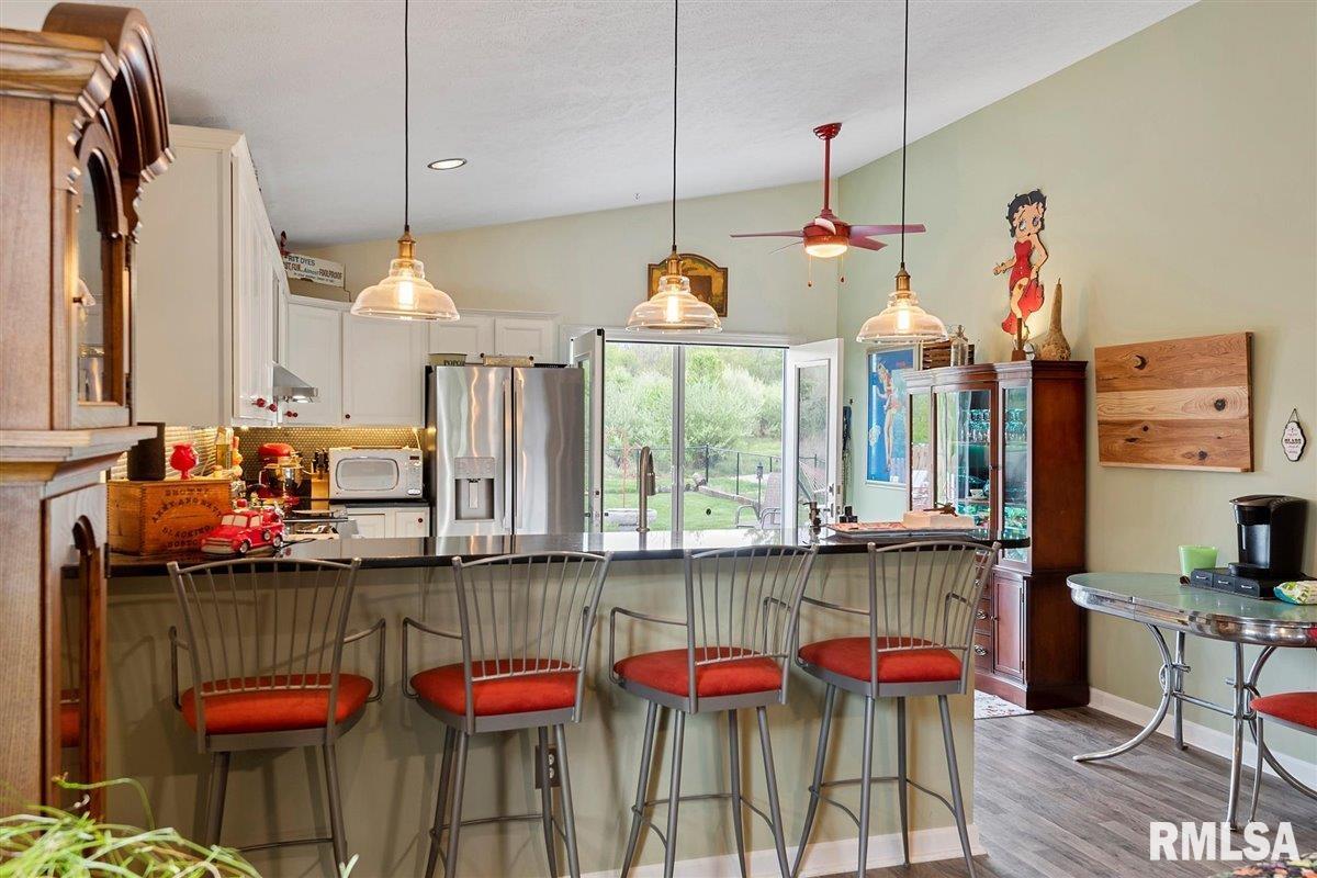 2904 Tanner Road Springfield, IL 62702 - Photo 14 of 48